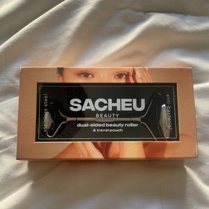 Sacheu Stainless Steel Face Roller